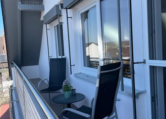 Am Holzberg In Mit Weitblick فولكاخ